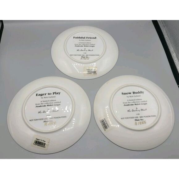 Set of 3 Rick Garland Corgi Collector Plates Faithful Friend Eager To Play Snow - Picture 5 of 7